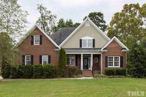 426 Kintyre Dr, Clayton, NC 27520-4978