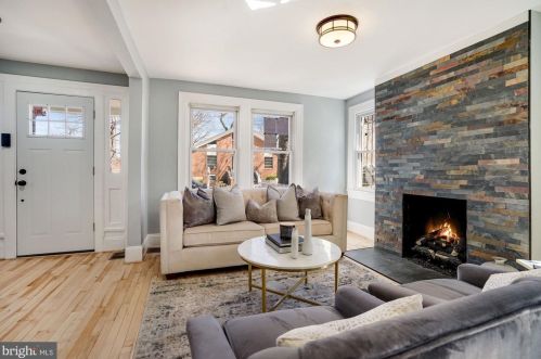 5111 Astor Pl, Washington DC  20019-6444 exterior