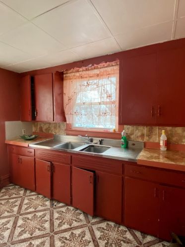 404 Hickory St, Waukegan IL 60085-3965 exterior