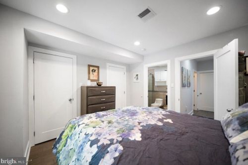 1345 Mascher St, Philadelphia PA  19122-4618 exterior