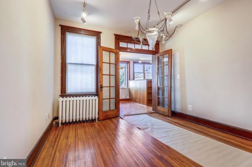 414 7 St, Washington DC 20003-2756 exterior