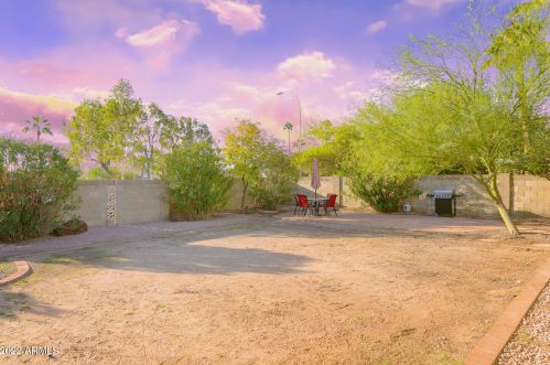 11009 Bannock St, Phoenix AZ 85044-1535 exterior
