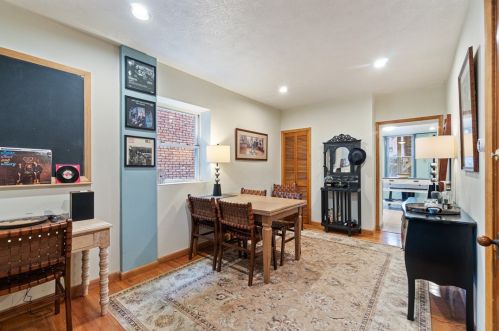 381 Fisk St, Pittsburgh PA 15201-1750 exterior