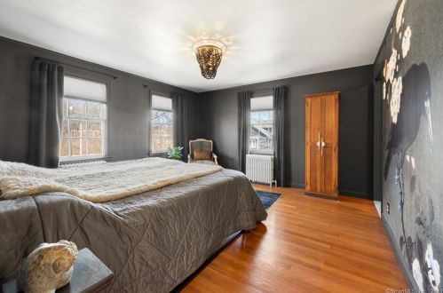 616 Poquonock Ave, Windsor CT  06095-2204 exterior