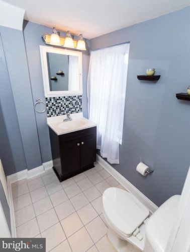 2308 Cumberland St, Philadelphia PA 19132-4119 exterior