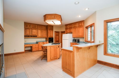 2761 Riverfront Dr, Lithonia GA 30039-8523 exterior