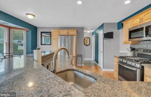 238 Pt Pleasant Ave, Berkeley Township NJ 08721-1354 exterior