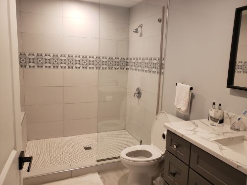 5008 Warwick Ave, Chicago IL 60641-3418 exterior