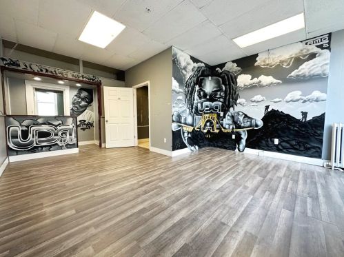 1906 Brownsville Rd, Pittsburgh PA 15210-4204 exterior