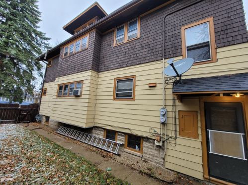 2740 53rd St, Milwaukee, WI 53219-3265