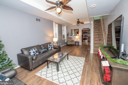 4462 Edgemont St, Philadelphia, PA 19137-1618