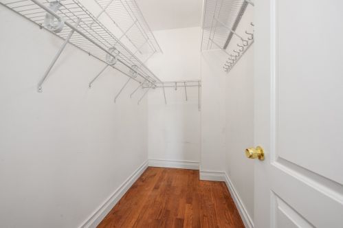 1427 17th St, Chicago IL 60608-2010 exterior