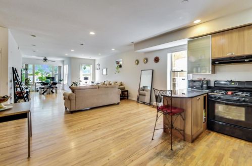 4844 Spaulding Ave, Chicago IL 60625-5205 exterior