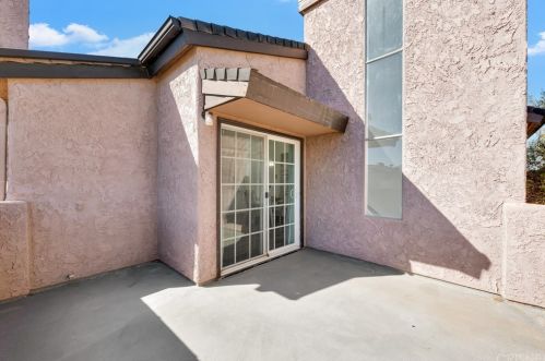 5356 Driftwood St, Oxnard CA 93035-1032 exterior