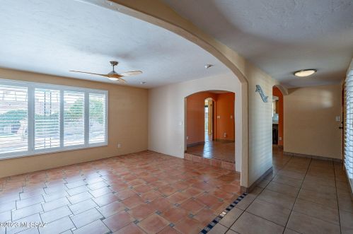 6790 3rd St, Tucson AZ  85710-1244 exterior