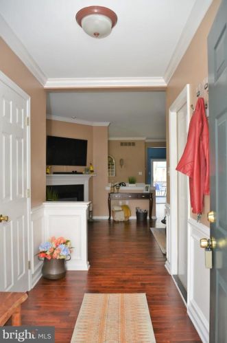 52 Steeplechase Cir, Chester PA 19014-1463 exterior