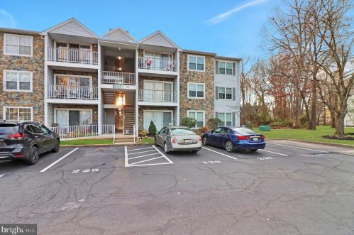 27 Mulberry St, Trenton, NJ 08619