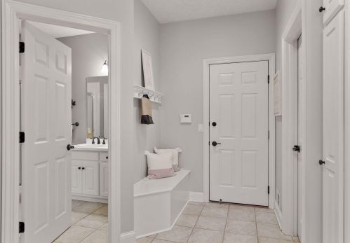 3544 Crestmoor Dr, Saint Paul MN 55125-5028 exterior