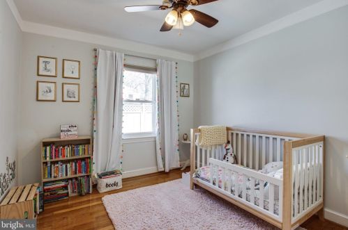 1841 Birch Rd, Mc Lean VA 22101-5317 exterior