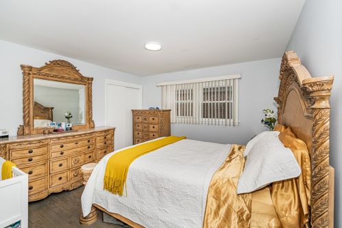 7311 Pensacola Ave, Chicago IL 60706-1156 exterior