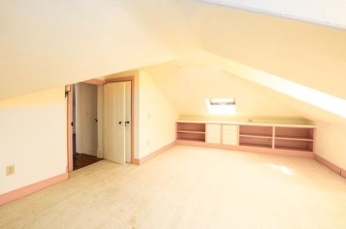 22 Cushing St, Providence RI 02906-2228 exterior