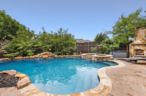 9543 Ironwood Dr, Frisco, TX 75033-1256
