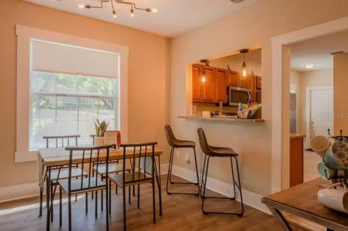 222 Emily St, Tampa FL  33603-5723 exterior