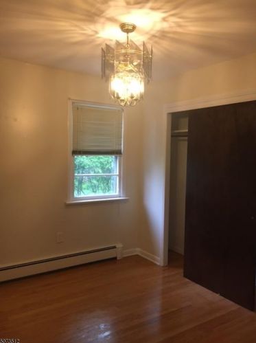 18 Wilfred St, Montclair NJ  07042-1644 exterior