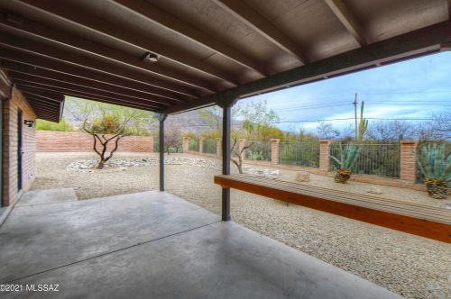 6472 Burro Creek Pl, Tucson AZ  85718-2302 exterior