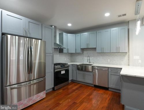 1021 Ellsworth St, Philadelphia PA  19147-4637 exterior