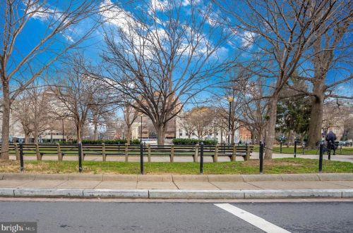 1301 20th St, Washington DC  20036-6023 exterior
