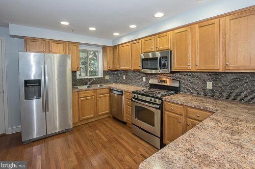 1737 Federal St, Philadelphia PA 19146-3715 exterior