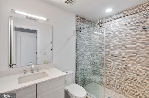 1220 Kater St, Philadelphia PA 19147-2011 exterior