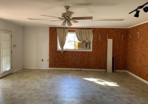 1200 Cliff Dr, Graham TX 76450-4105 exterior