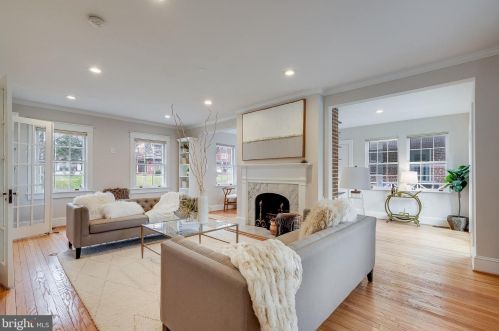 7553 Alaska Ave, Washington, DC 20012-1547