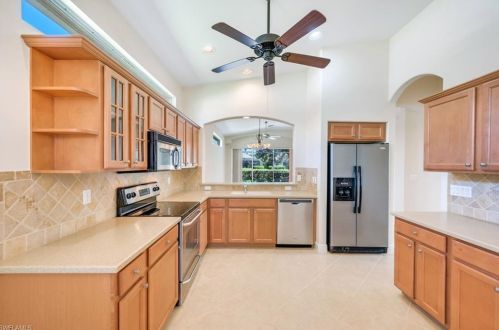 15318 Cortona Way, Naples FL 34120-0673 exterior