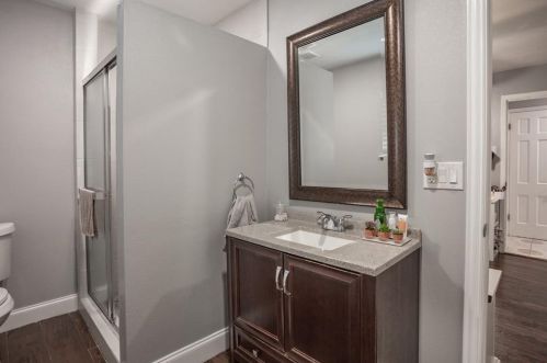 2810 Altman Dr, Irving TX 75062-4229 exterior