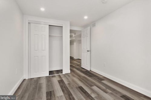 4608 Coachway Dr, Rockville MD  20852-2338 exterior