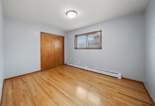 832 17 Ave, Broadview IL 60153-1856 exterior