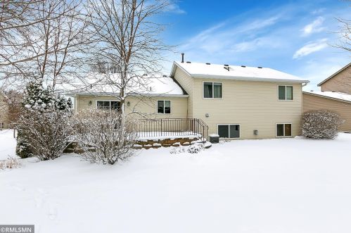 602 Corrine, Sartell MN 56377-1740 exterior