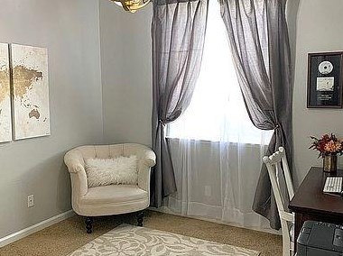 992 La Paloma St, Turlock CA 95382-0484 exterior