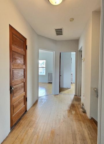 4832 Bernard St, Chicago IL 60625-5414 exterior