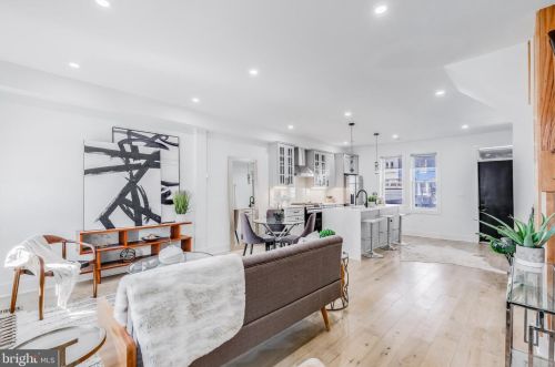 1204 Staples St, Washington, DC 20002-3924