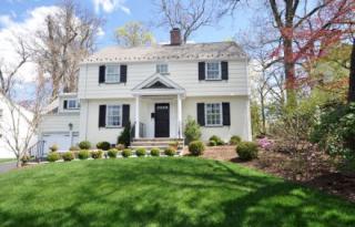 49 Norwood Ave, Summit NJ  07901-1927 exterior