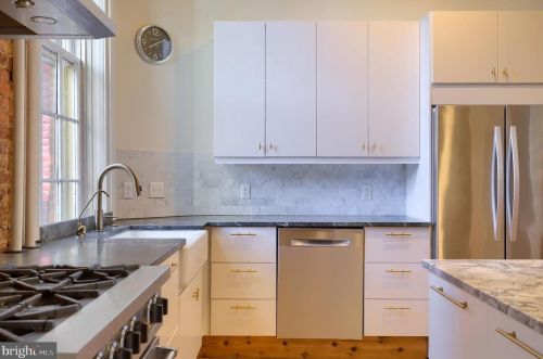 111 Lime St, Lancaster PA 17602-3638 exterior