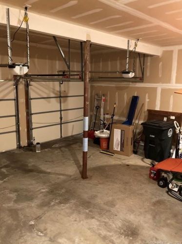 425 Hillandale Blvd, Torrington CT 06790-2665 exterior