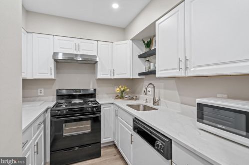 1634 Monroe St, Washington DC 20010-1803 exterior