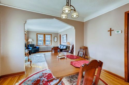 1221 Jefferson Ave, Saint Paul MN 55105-2838 exterior