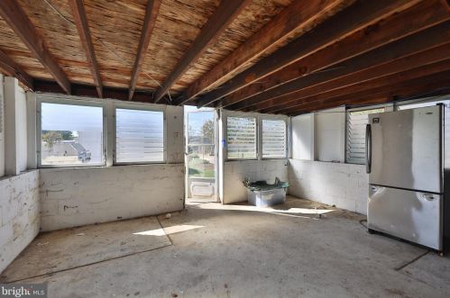 1110 Gregg St, Philadelphia PA 19115-4283 exterior