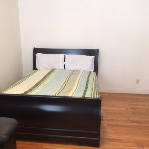 2317 Bassford Ave, Bronx NY 10458-7814 exterior